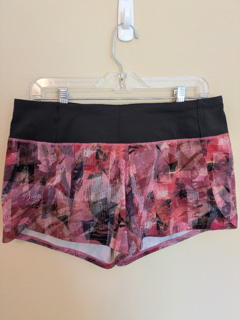 Lululemon Run Times Short II Sun Dazed Multi Pink / Super Dark